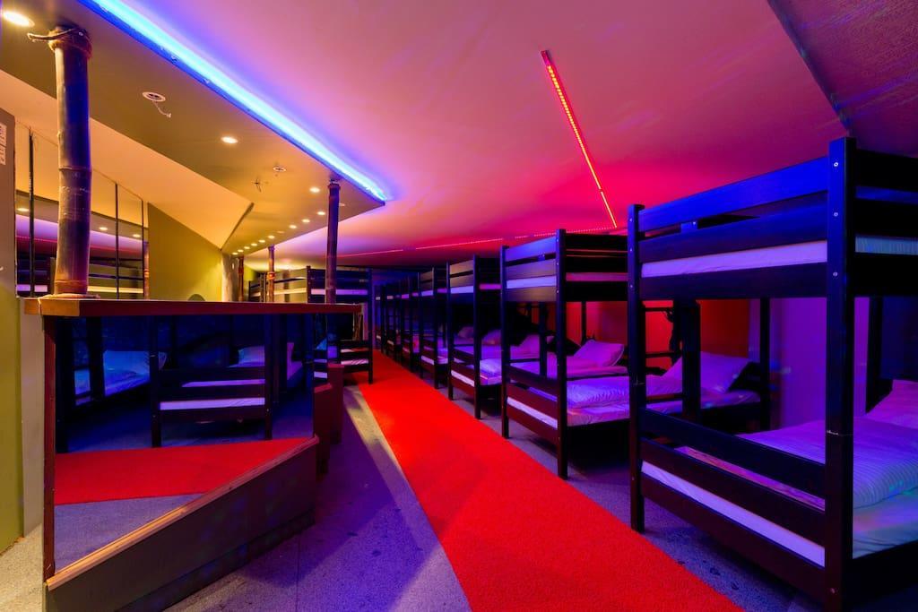 Villa The Bachelor Bar - Bunker | Private Club à Budapest Extérieur photo